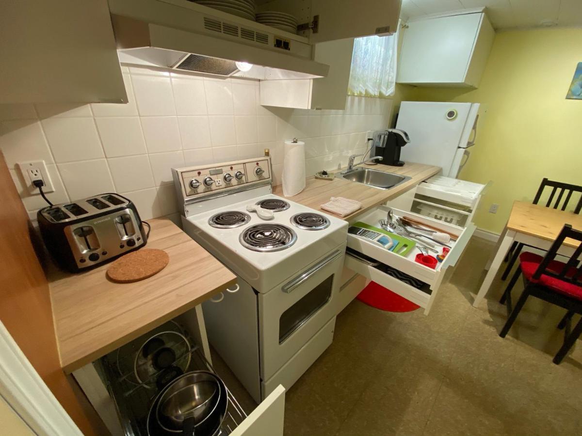 Martine & Michel Apartment Бушервил Екстериор снимка