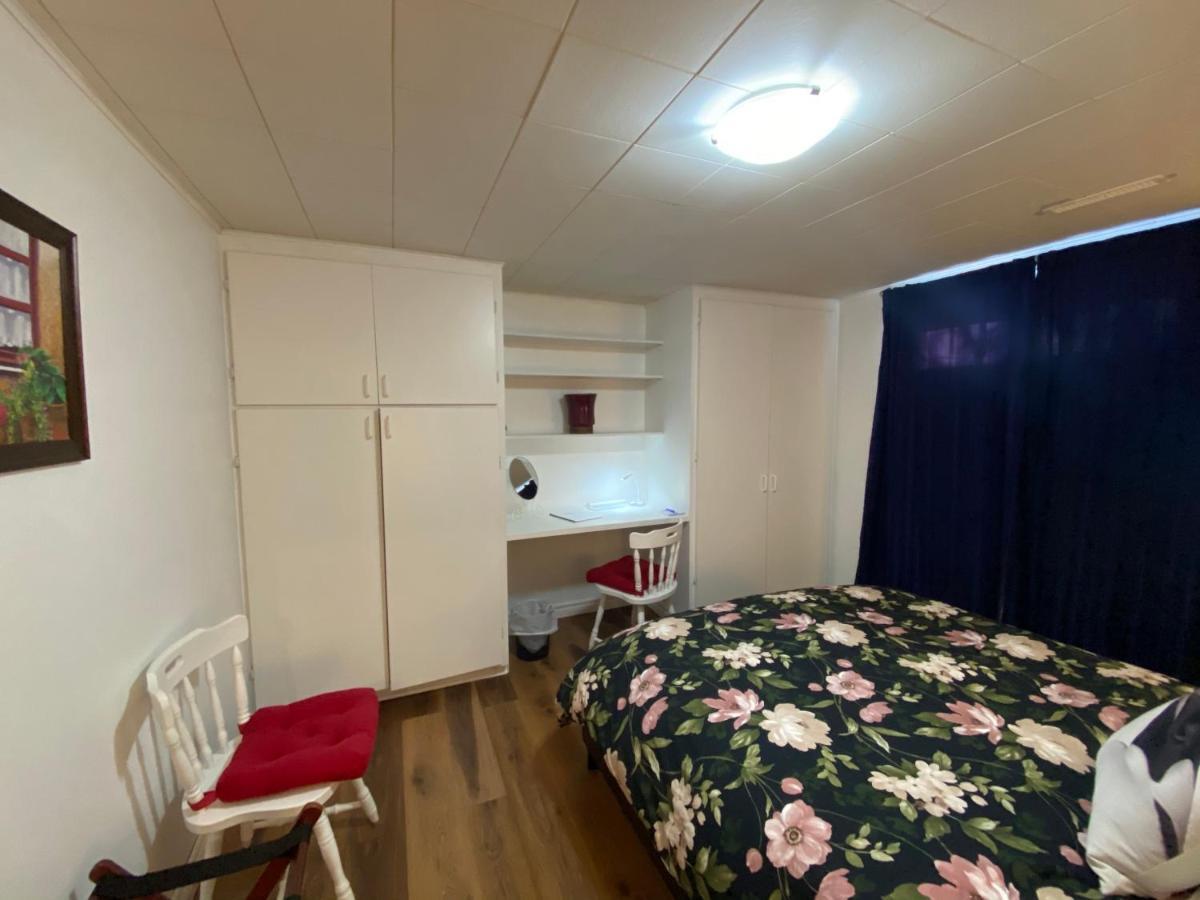 Martine & Michel Apartment Бушервил Екстериор снимка
