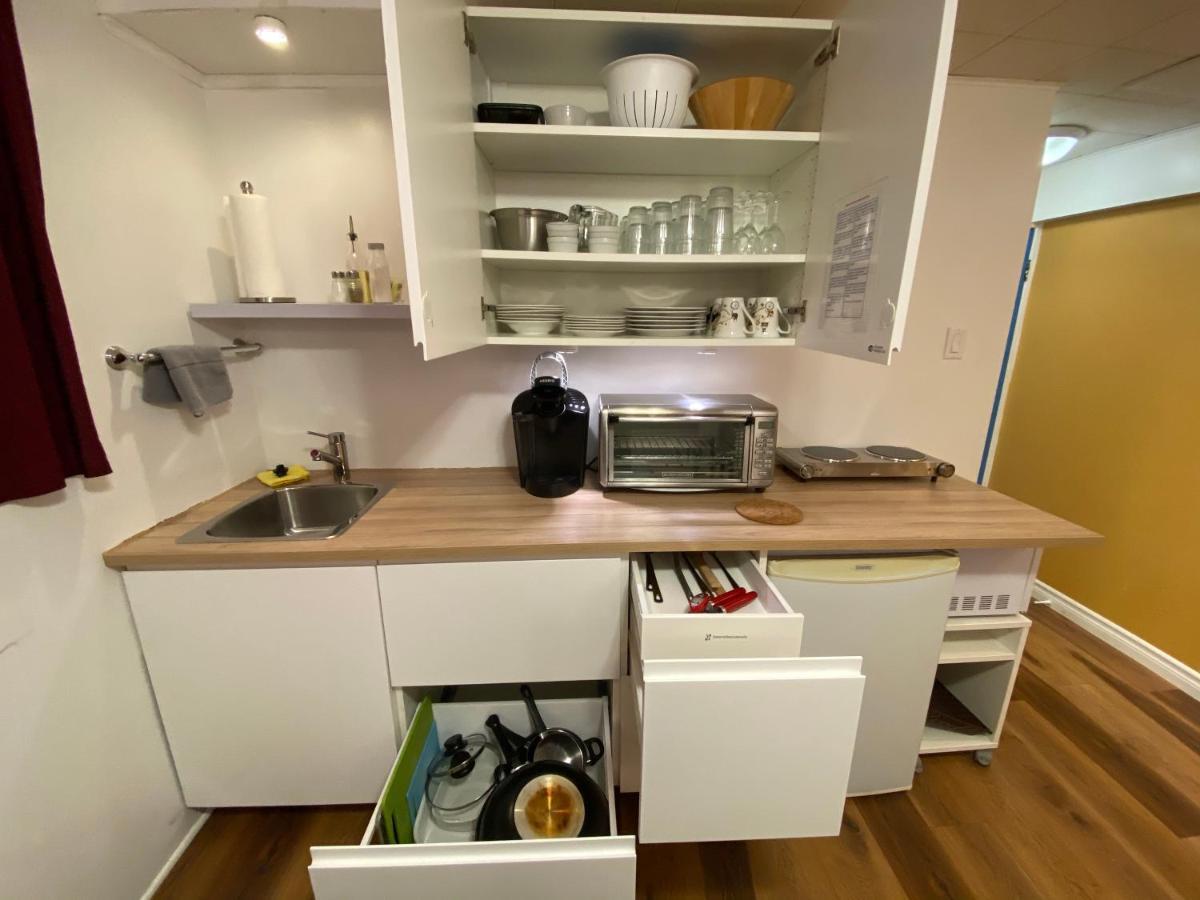 Martine & Michel Apartment Бушервил Екстериор снимка
