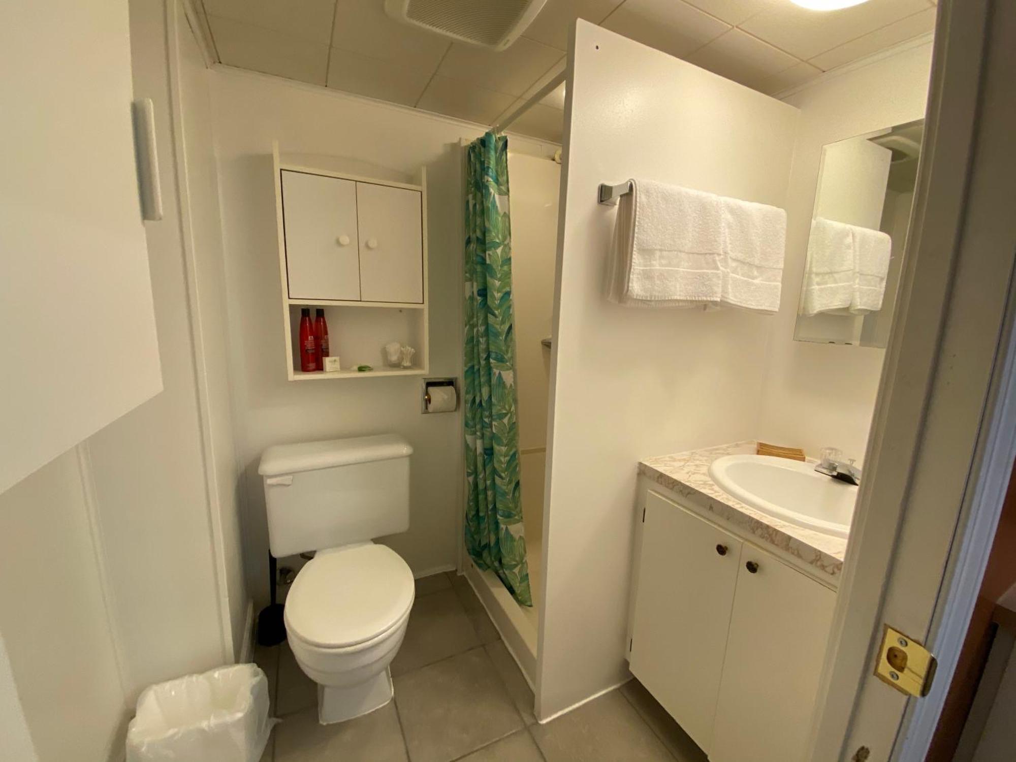 Martine & Michel Apartment Бушервил Екстериор снимка