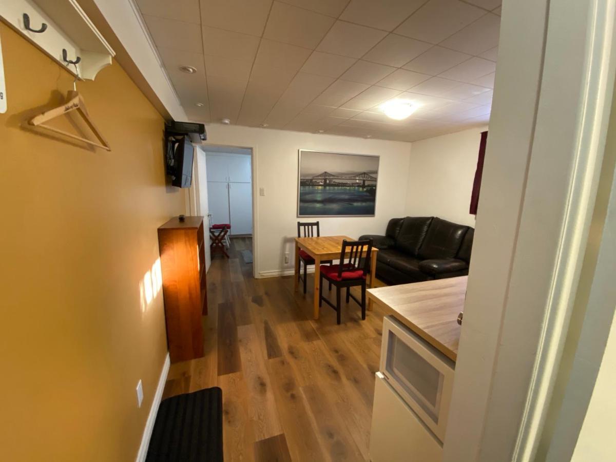 Martine & Michel Apartment Бушервил Екстериор снимка